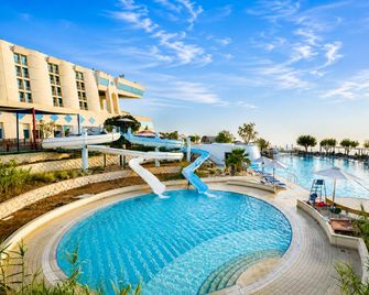 Oryx Grand Jebel Hafeet - Al-Ain - Pool