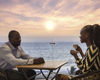 Sierra Palms Resort - Freetown