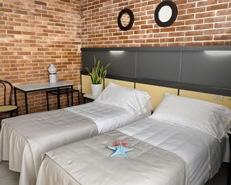 Hotel Marina - Marina di Massa - Ložnice