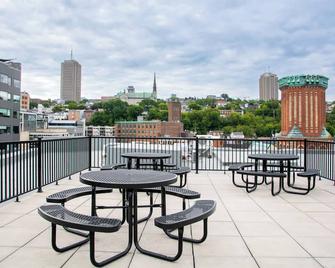 Les Lofts de la Fabrique - Par Les Lofts Vieux-Québec - Québec City - Balcony