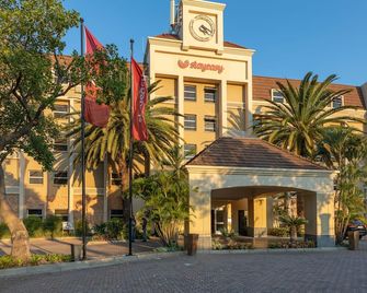 Stayeasy Mbombela - Nelspruit - Building