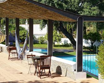 Hotel São Domingos - Minas de São Domingos - Piscina