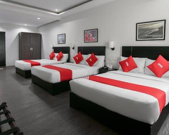 Capital O 642 The Junction Tagaytay - Tagaytay - Bedroom