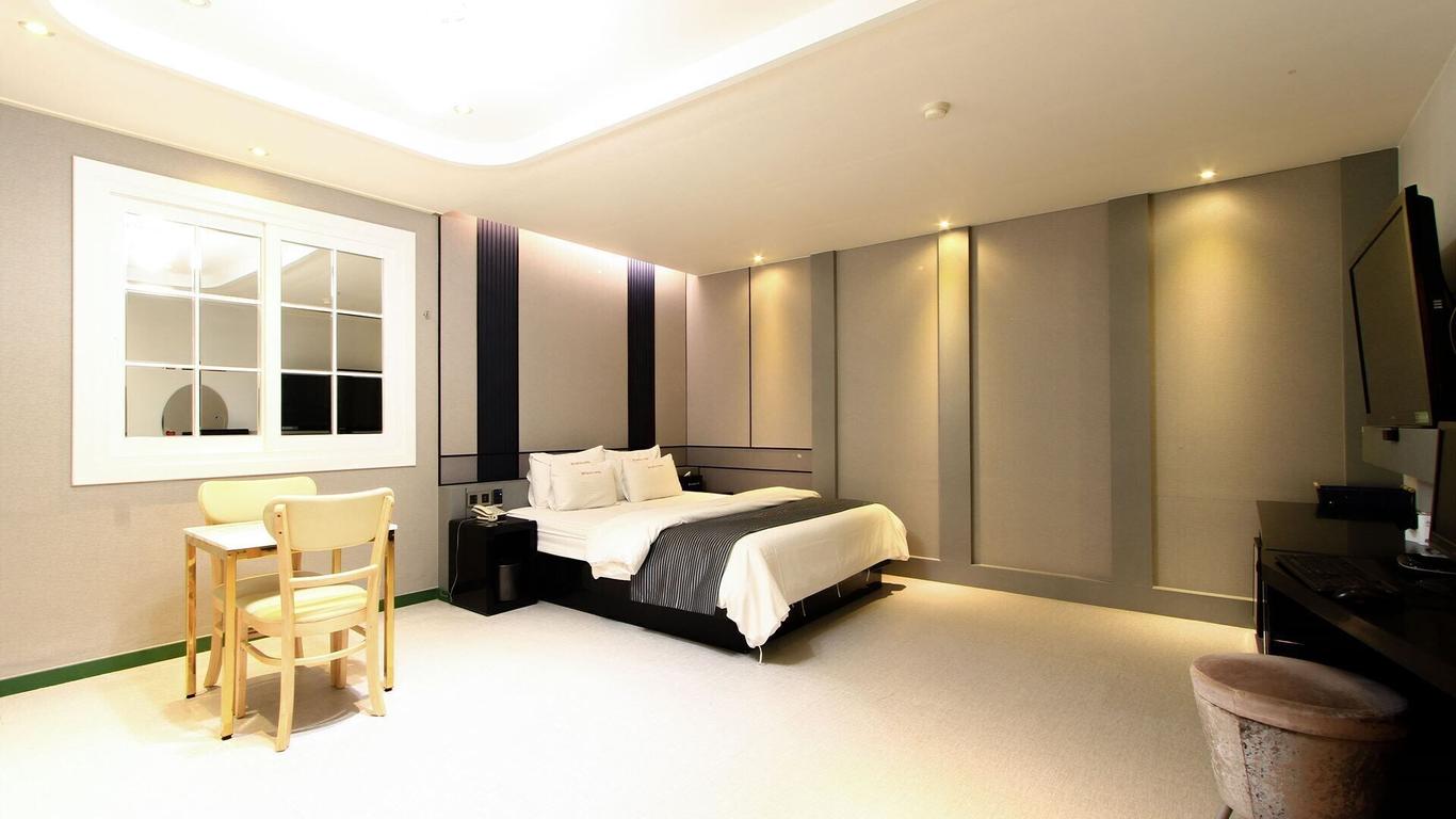 Renaissance Hotel Pohang