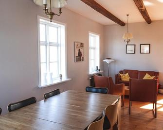Syslo Guesthouse - Stykkisholmur - Comedor