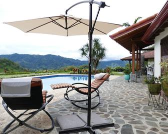 Bungalows Sanlaz - Atenas - Zwembad