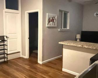Charming studio near to Reno Airport - Reno