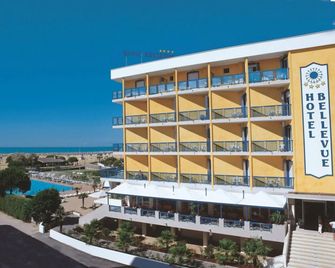 Hotel Bellevue - Bibione - Building