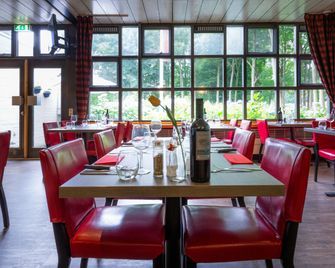 Bastion Hotel Heerlen - Heerlen - Restaurante