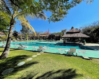 Hotel Mision De Los Angeles - אואחאקה - בריכה