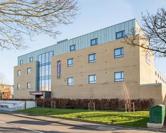 Premier Inn Winchester - Winchester - Edificio