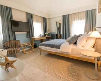 La Villa Boutique Hotel - Budva - Bedroom