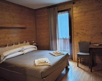 Hotel Sorriso - Ponte di Legno - Habitación