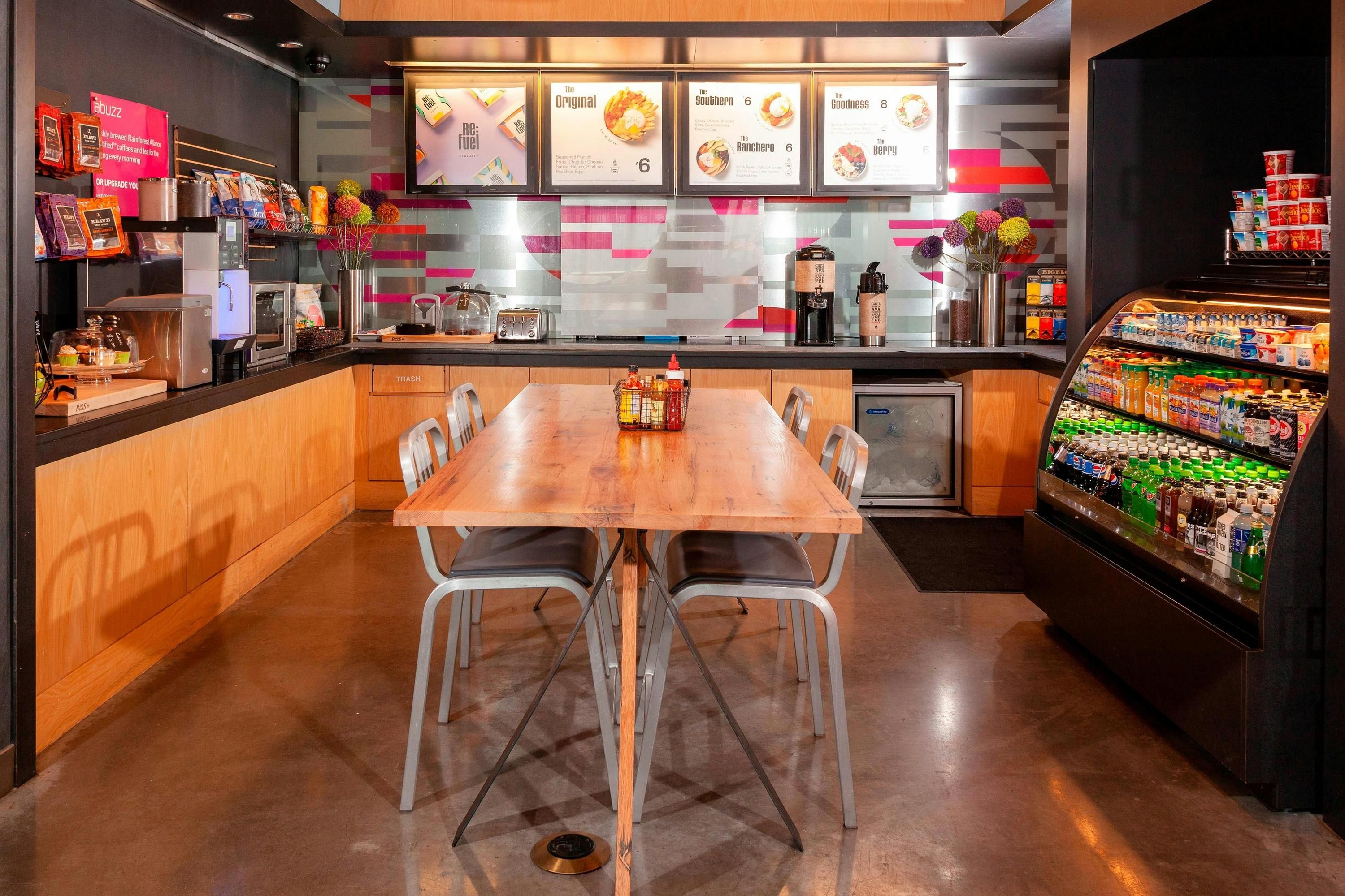 Aloft Richmond West Short Pump - Glen Allen - Bar