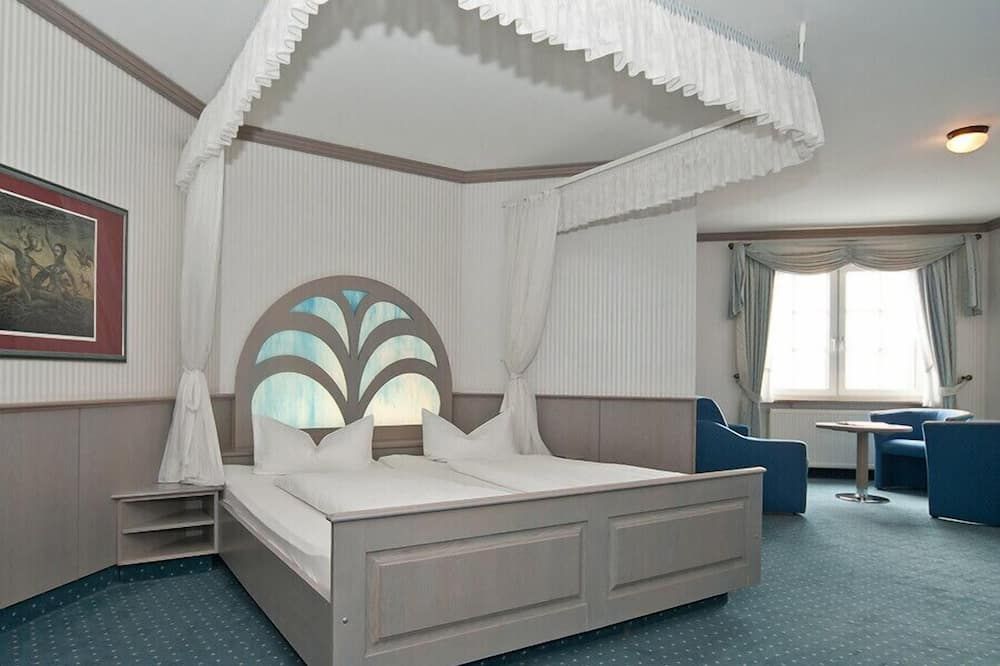 Hotel Drei Schwanen - Ristorante Due Fratelli - Hohenstein-Ernstthal