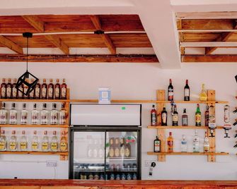 Andy's Inn - Michamvi - Bar