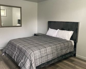 OYO Hotel Dalton Pa I-81 - Dalton - Спальня