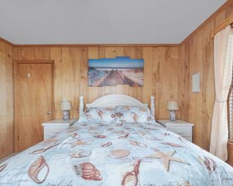 6085 - Golden Daze by Resort Realty - Nags Head - Schlafzimmer