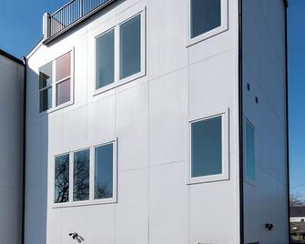 Lux Stay/ Downtown/ Nrg/ Rooftop/ Ev - Houston - Building