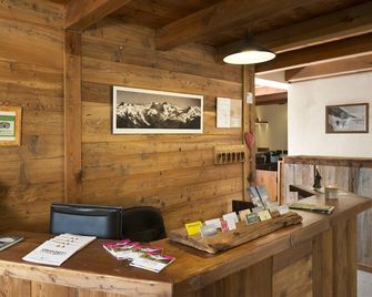 Dresalwoald - Gressoney-Saint-Jean - Recepce
