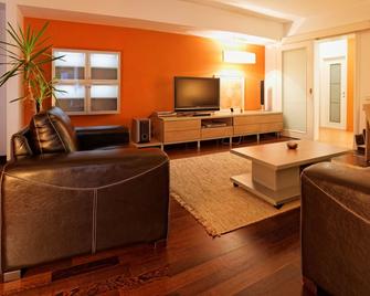 Victoriei 2 - 2 Bedroom Apartment City View - Bucarest - Sala de estar