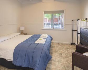 Riverscape Cottages - Augusta - Sypialnia