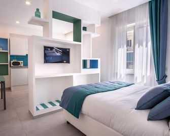 Deluxe Apartment in Sorrento Centre - Sorrento - Bedroom