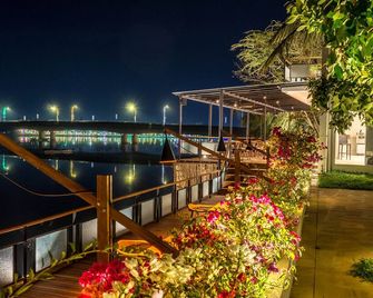 The B Resort - Kampot