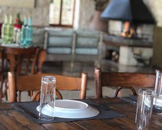 Abdelli Terraces in Batroun - Batroun - Restaurante