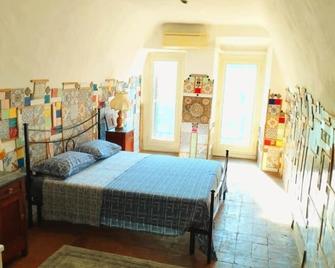 Maya : casa rustica con vista panoramica - Narni - Bedroom