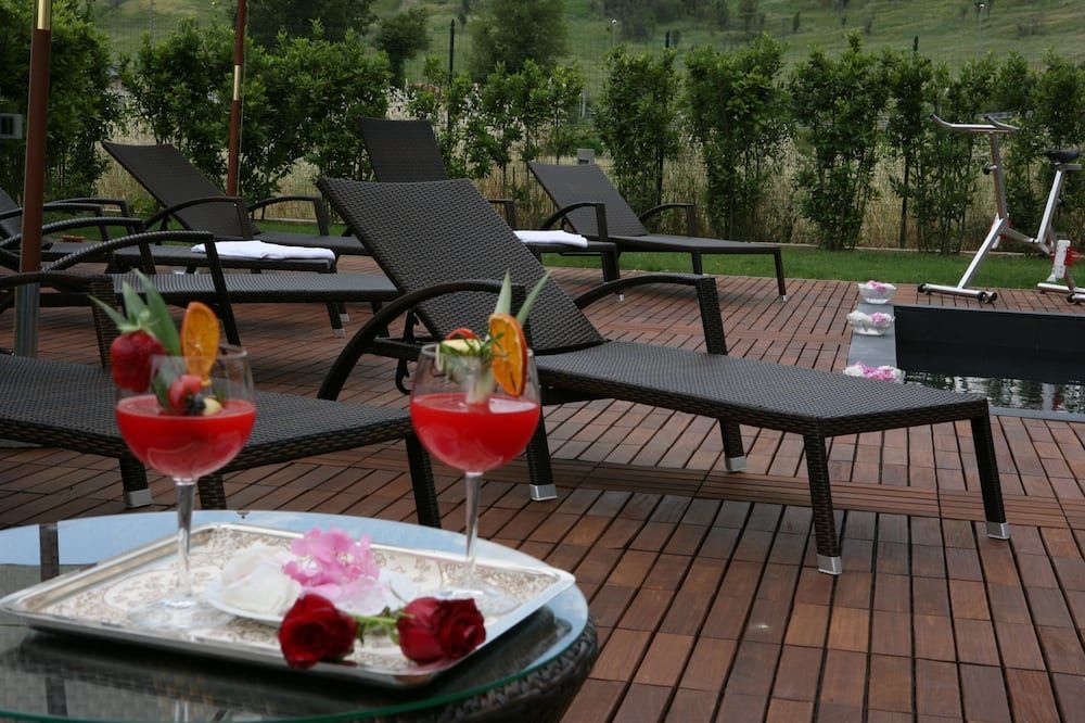 Regis Resort & Wellness - Turrivalignani - Patio