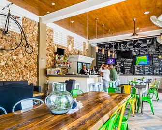 Bed & Bike Curacao - Willemstad - Bar