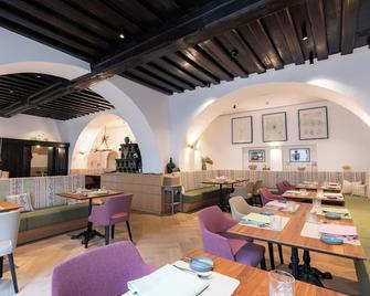 Boutiquehotel Zum Goldenen Hirschen - Gmunden - Restaurant