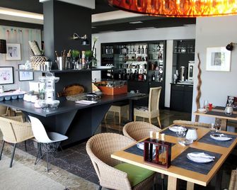 Apartel Park Osejava - Makarska - Bar