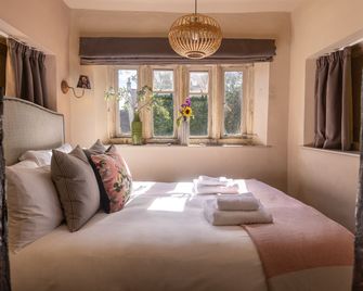 The Porch House - Cheltenham