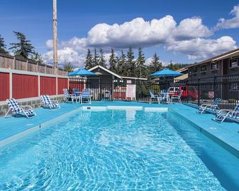 Coachman Inn - Bellingham - Pool