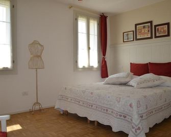 La Fabbrica Delle Idee - Fonte - Bedroom
