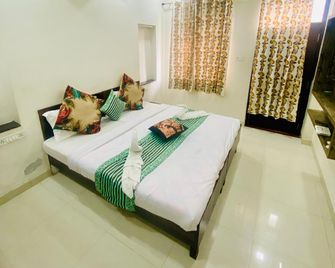 The Raj Palace - Rājsamand - Bedroom