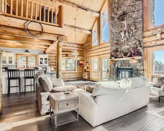 The Broadmeadow Cabin – Near Wild Basin Rmnp - Lyons - Sala de estar