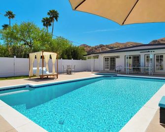 Mountainside Paradise - Palm Springs - Piscina