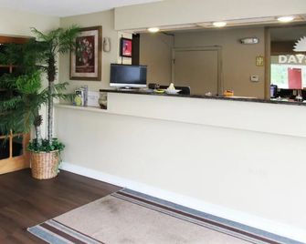 Budget Inn of Jasper - Jasper - Front desk