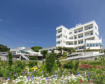 Hamanasukaiyoukan - Kesennuma - Building