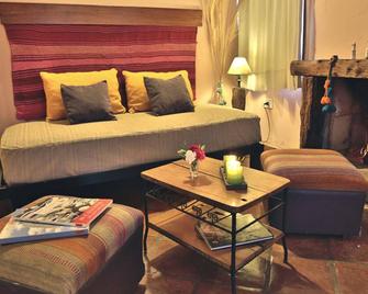 Hotel El Reposo del Diablo - טילקארה - חדר שינה