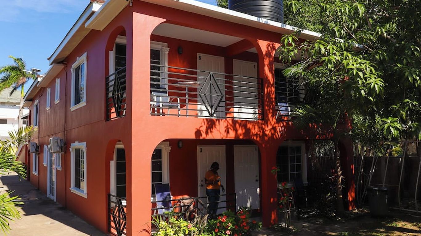 Paradise On The Rocks Hotel