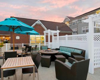 Residence Inn by Marriott Peoria - Peoria - Patio