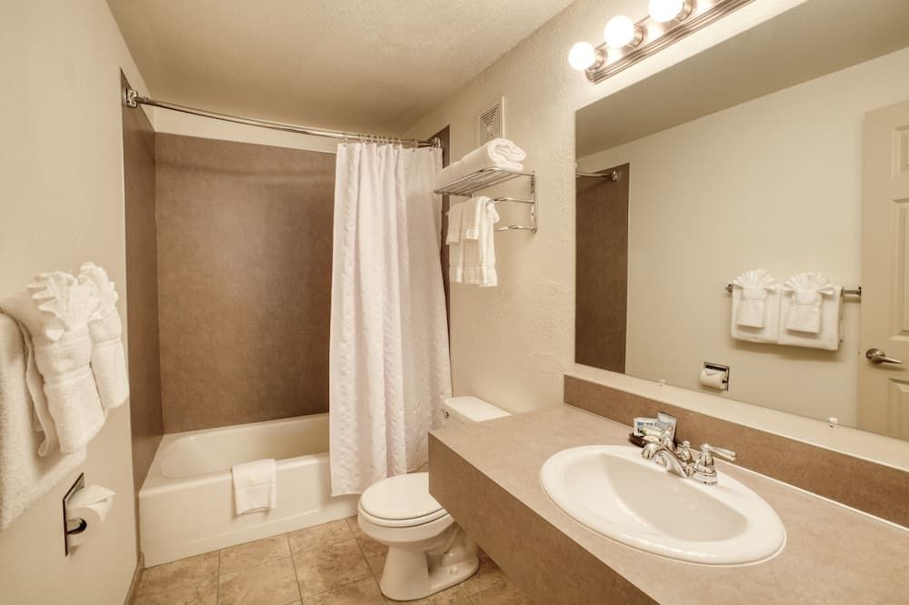 The Grove West Seattle Inn - Seattle - Bathroom