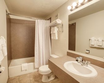 The Grove West Seattle Inn - Seattle - Baño
