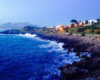 Aristea Holiday House 3 Cirella - Diamond Near The Sea - Diamante - Vista esterna
