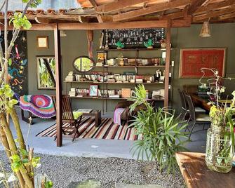 Tatu Do Bem Hospedagem - Serra - Bar