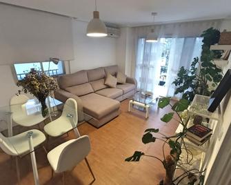 Apartamento Luz de Levante - 科爾多瓦 - 客廳